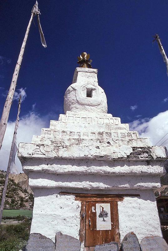 WT 1000 161-14 Nepal.jpg